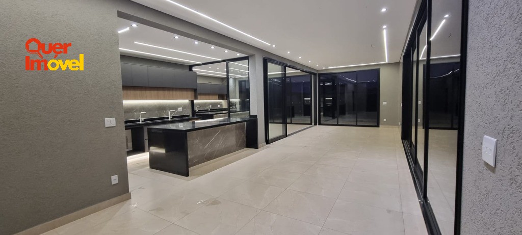 Oportunidade única: Casa de alto padrão em condomínio à venda em Ribeirão Preto-SP no Residencial E Empresarial Alphaville! 4 quartos, 4 suítes, 2 salas, 7 banheiros, 6 vagas de garagem, 421m². Quer…
