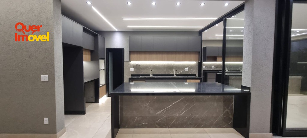 Oportunidade única: Casa de alto padrão em condomínio à venda em Ribeirão Preto-SP no Residencial E Empresarial Alphaville! 4 quartos, 4 suítes, 2 salas, 7 banheiros, 6 vagas de garagem, 421m². Quer…
