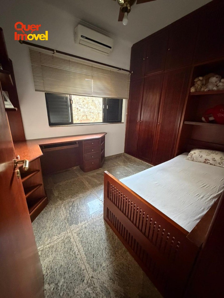 Casa, 3 quartos, 260 m² - Foto 13