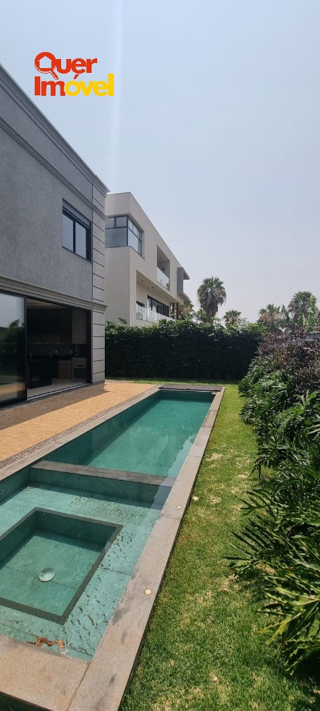 Oportunidade única: Casa de alto padrão em condomínio à venda em Ribeirão Preto-SP no Residencial E Empresarial Alphaville! 4 quartos, 4 suítes, 2 salas, 7 banheiros, 6 vagas de garagem, 421m². Quer…