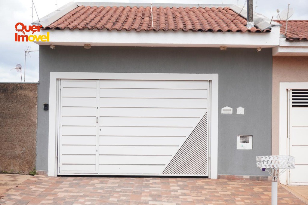 Casa, 3 quartos, 126 m² - Foto 1