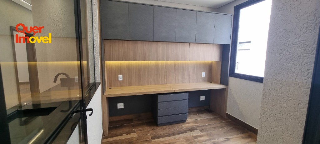 Oportunidade única: Casa de alto padrão em condomínio à venda em Ribeirão Preto-SP no Residencial E Empresarial Alphaville! 4 quartos, 4 suítes, 2 salas, 7 banheiros, 6 vagas de garagem, 421m². Quer…