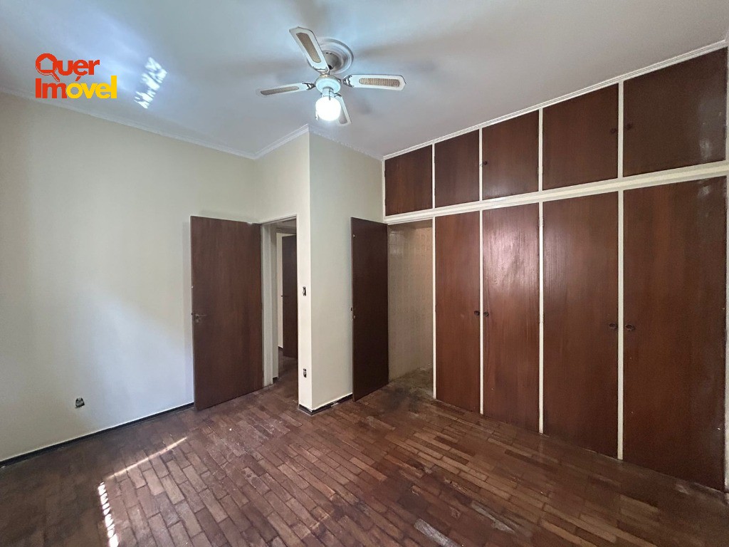 Casa, 3 quartos, 225 m² - Foto 14