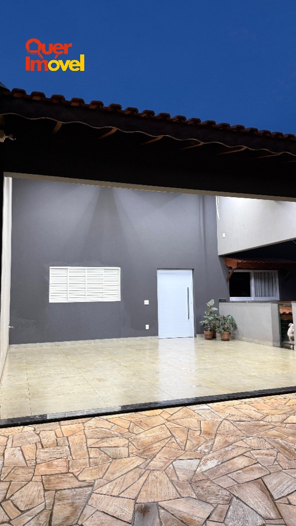 Casa, 3 quartos, 262 m² - Foto 1