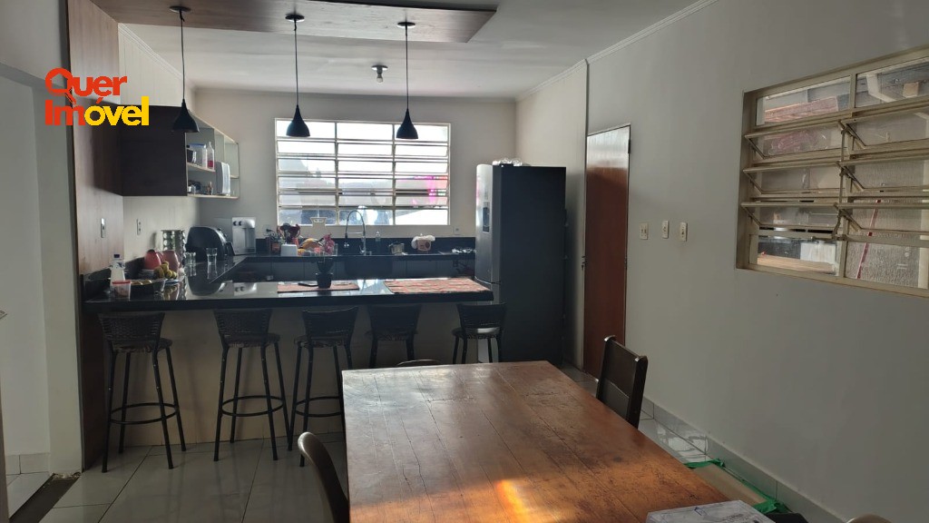 Casa, 3 quartos, 250 m² - Foto 6