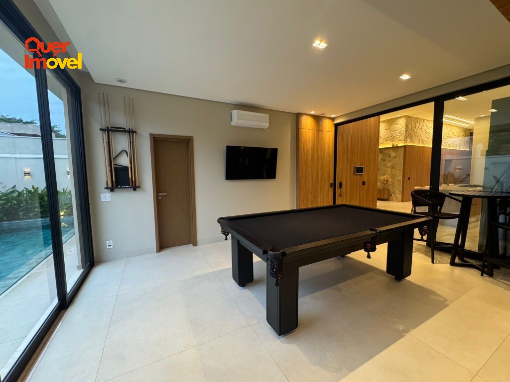 Oportunidade única: Casa de alto padrão em condomínio no Residencial Alto do Castelo, Ribeirão Preto-SP! 3 quartos, 3 suítes, 2 salas, 4 banheiros, 4 vagas de garagem, 220m². Quer Imóvel Negócios…