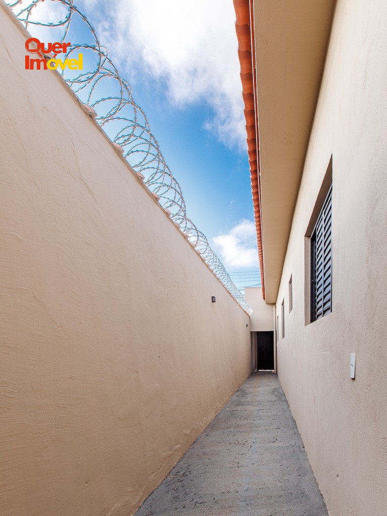 Oportunidade imperdível: Casa à venda em Ribeirão Preto-SP, Jardim Paulista. 3 quartos, 1 suíte, 1 sala, 2 banheiros, 2 vagas, 170m².