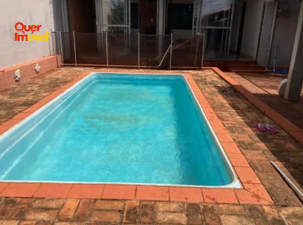 Imperdível oportunidade! Casa à venda em Ribeirão Preto-SP, bairro Planalto Verde, 2 quartos, 1 sala, 1 banheiro, 2 vagas, 162 m².