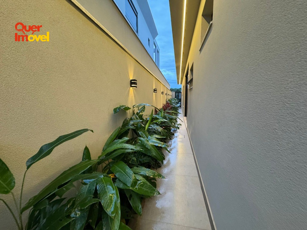 Oportunidade única: Casa de alto padrão em condomínio no Residencial Alto do Castelo, Ribeirão Preto-SP! 3 quartos, 3 suítes, 2 salas, 4 banheiros, 4 vagas de garagem, 220m². Quer Imóvel Negócios…