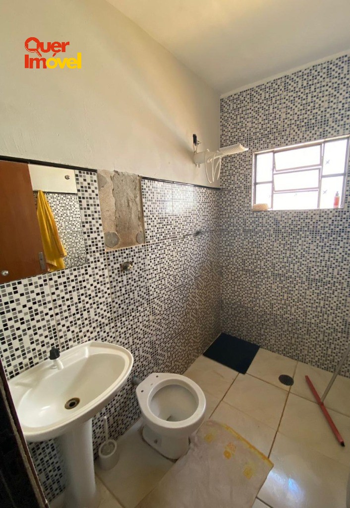 Imperdível oportunidade: Casa à venda em Ribeirão Preto-SP, 4 quartos, 1 sala, 2 banheiros, 3 vagas na Vila Albertina!