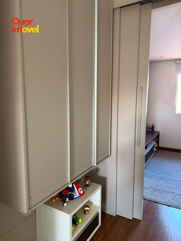 Casa alto padrão à venda no condomínio laranjeiras 3 suítes,