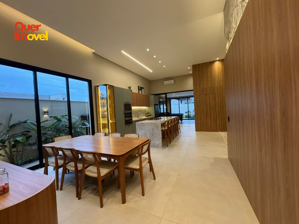 Oportunidade única: casa de alto padrão em condomínio no res