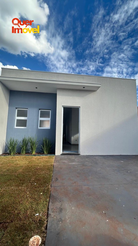 Imperdível oportunidade: Casa a venda com 2 quartos, 1 suíte, 1 sala, 2 banheiros, 2 vagas de garagem e 70,00 m² na cidade de e no bairro .
