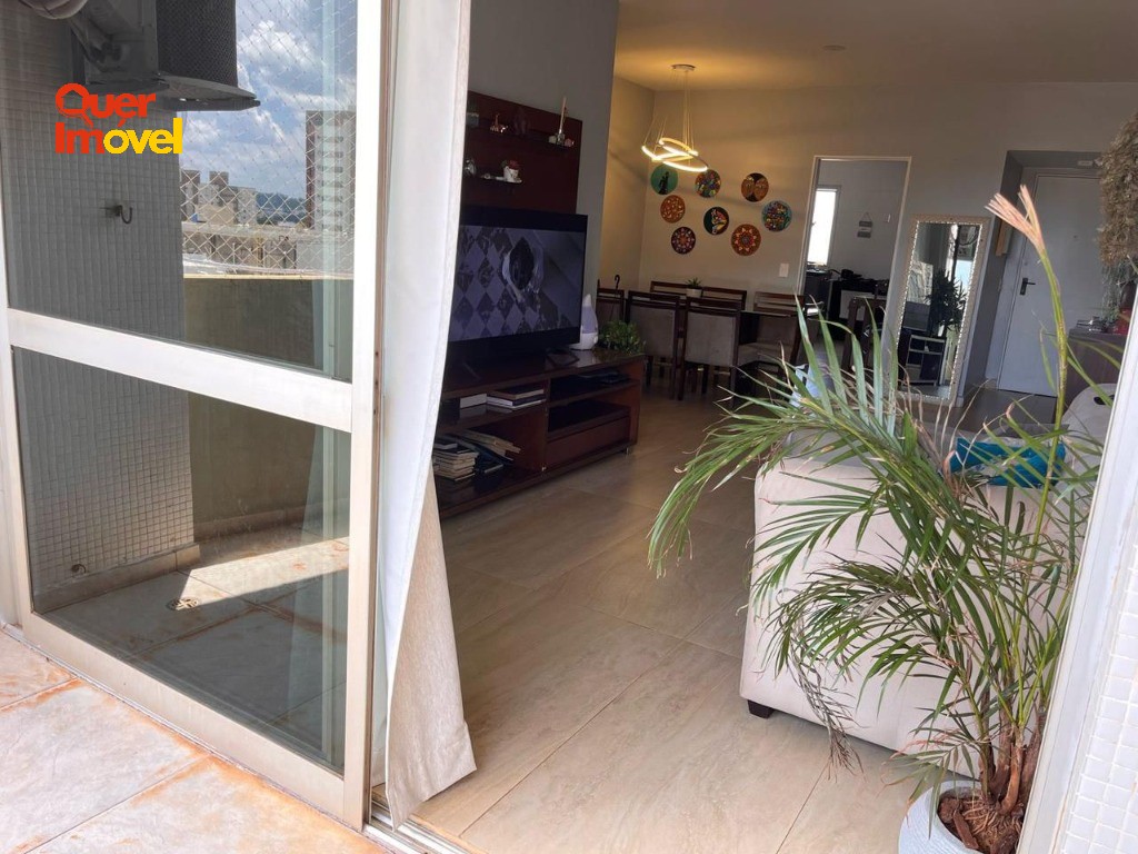 Apartamento à venda no Centro de Ribeirão Preto-SP 3 quartos, 1 suíte, 139m² Oportunidade única!