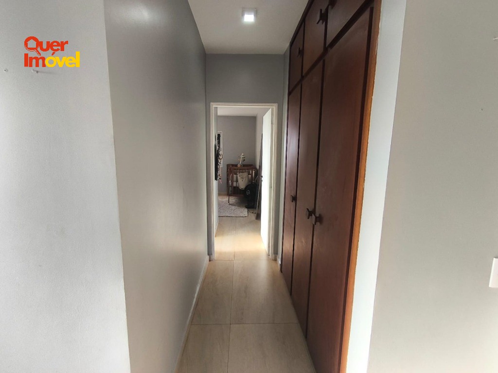 Apartamento à venda no Centro de Ribeirão Preto-SP 3 quartos, 1 suíte, 139m² Oportunidade única!