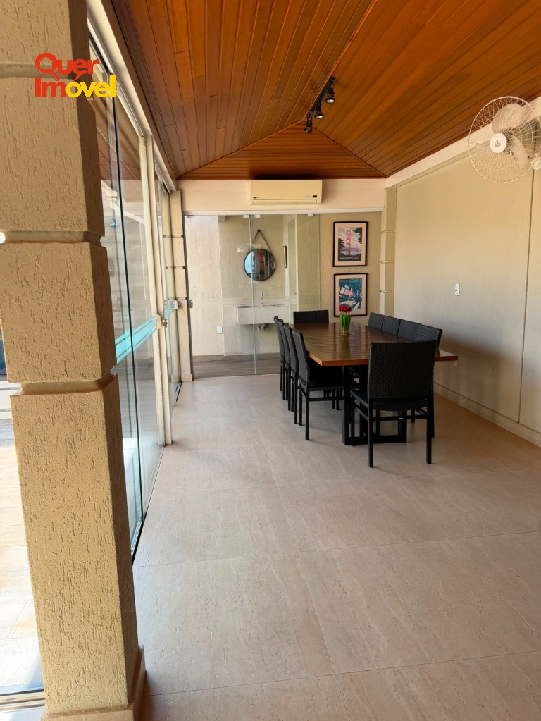 Casa Alto Padrão à Venda no Condomínio Laranjeiras 3 Suítes, Piscina Aquecida, Energia Fotovoltaica em Ribeirão Preto