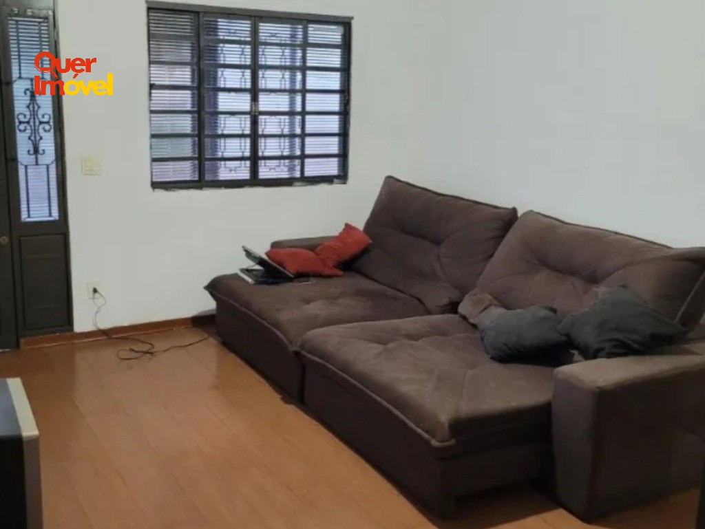 Imperdível oportunidade! Casa à venda em Ribeirão Preto-SP, bairro Planalto Verde, 2 quartos, 1 sala, 1 banheiro, 2 vagas, 162 m².