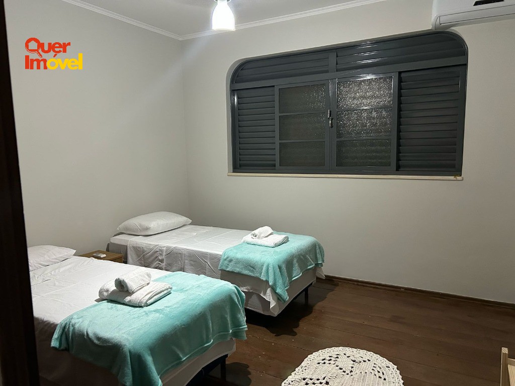 Imperdível! Casa à venda em Ribeirão Preto-SP, Ribeirânia: 4 quartos, 4 suítes, 4 salas, 6 banheiros, 4 vagas.