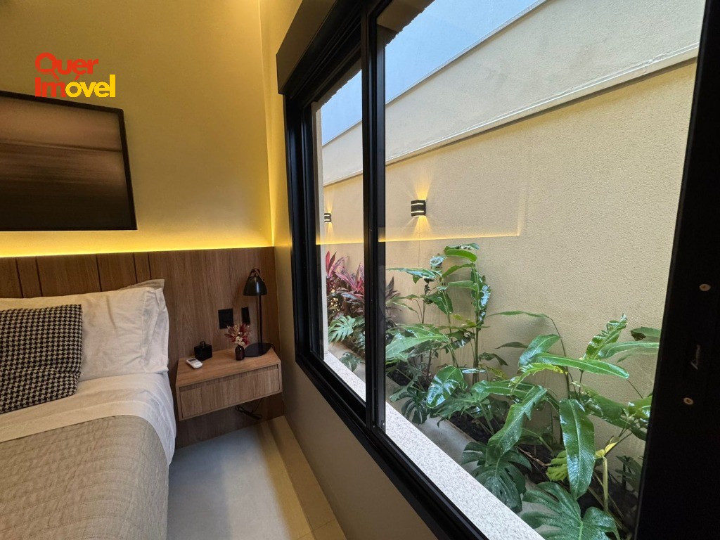 Oportunidade única: Casa de alto padrão em condomínio no Residencial Alto do Castelo, Ribeirão Preto-SP! 3 quartos, 3 suítes, 2 salas, 4 banheiros, 4 vagas de garagem, 220m². Quer Imóvel Negócios…