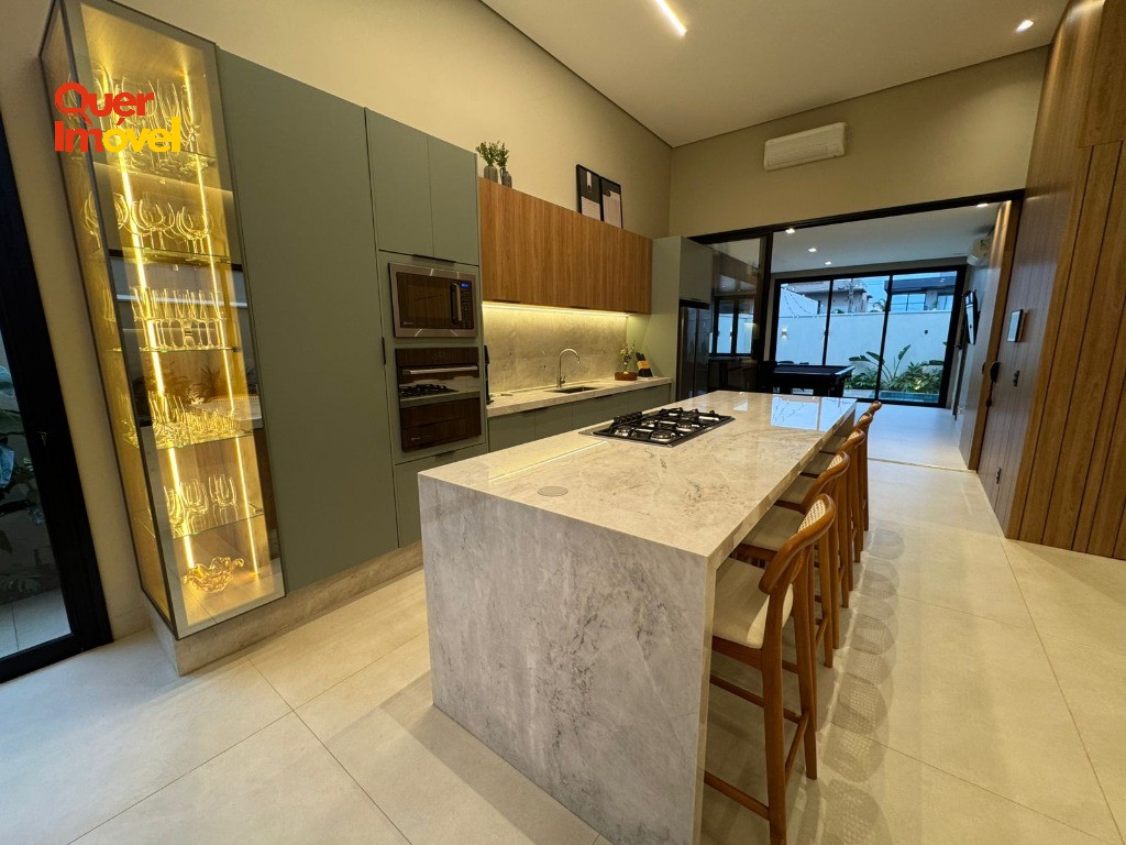 Oportunidade única: Casa de alto padrão em condomínio no Residencial Alto do Castelo, Ribeirão Preto-SP! 3 quartos, 3 suítes, 2 salas, 4 banheiros, 4 vagas de garagem, 220m². Quer Imóvel Negócios…