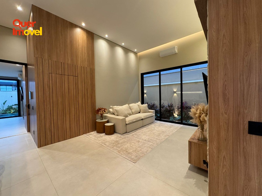Oportunidade única: casa de alto padrão em condomínio no res