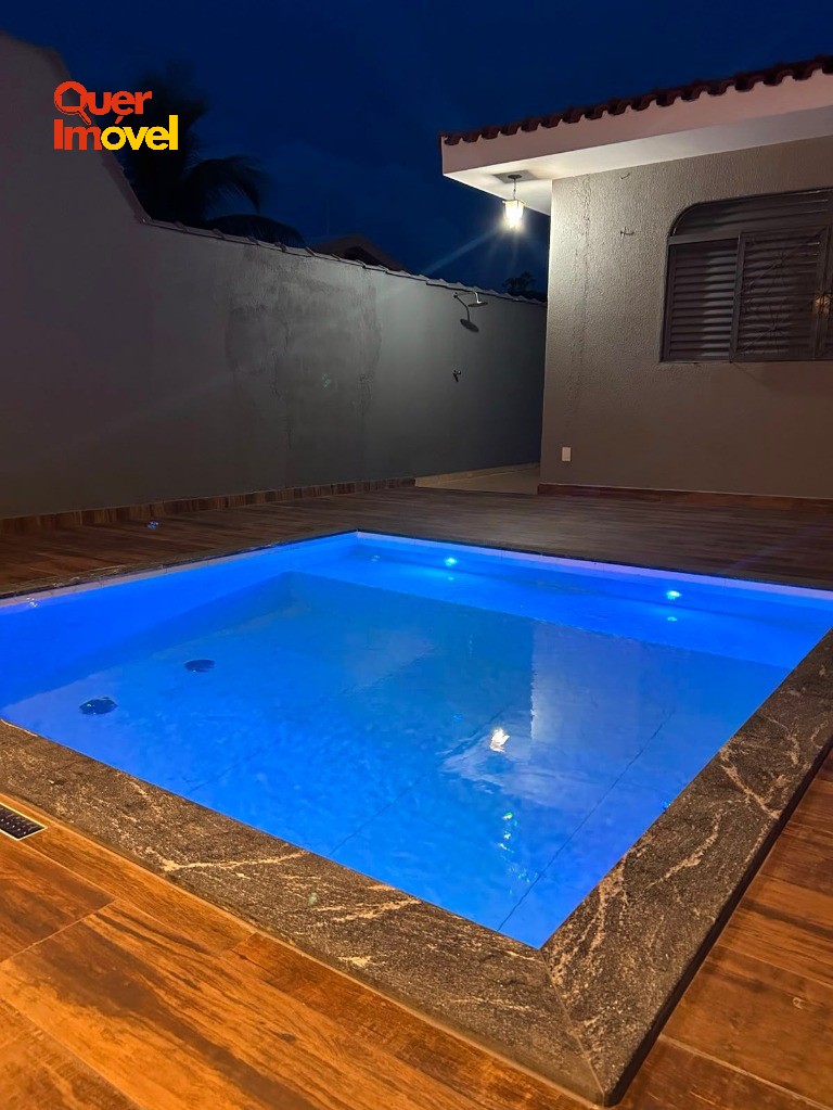 Imperdível! Casa à venda em Ribeirão Preto-SP, Ribeirânia: 4 quartos, 4 suítes, 4 salas, 6 banheiros, 4 vagas.