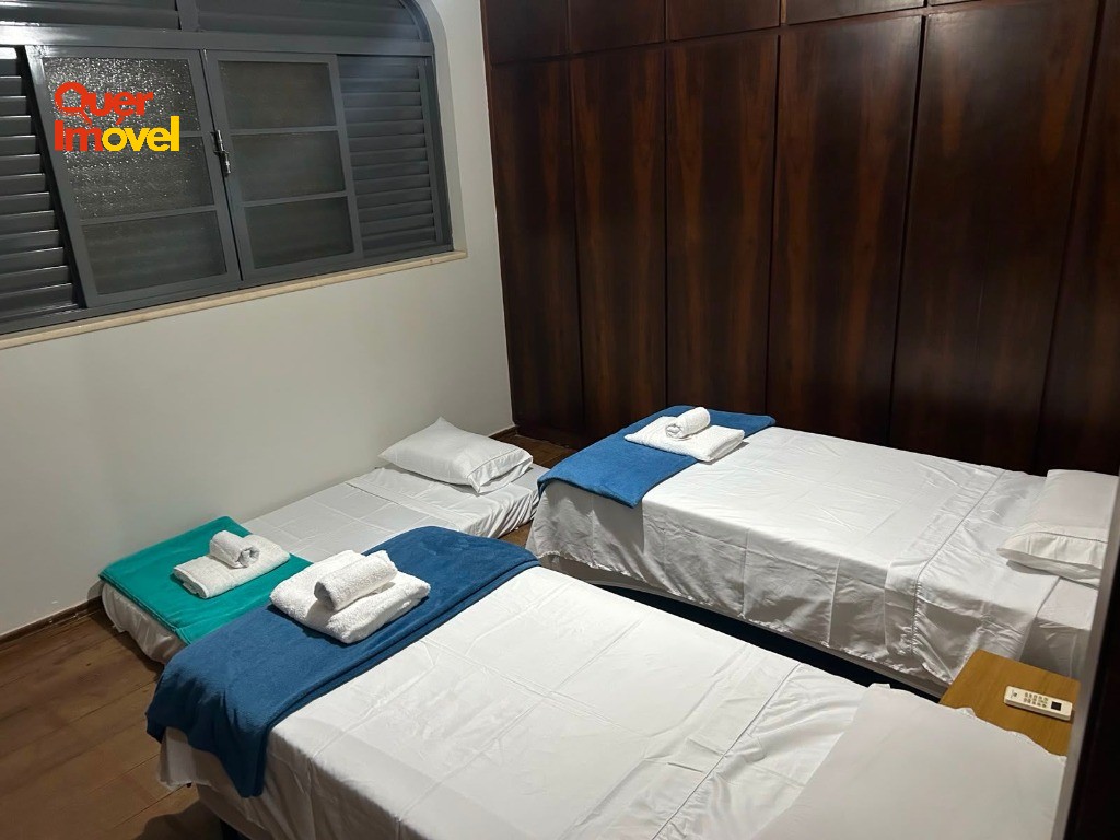 Imperdível! Casa à venda em Ribeirão Preto-SP, Ribeirânia: 4 quartos, 4 suítes, 4 salas, 6 banheiros, 4 vagas.