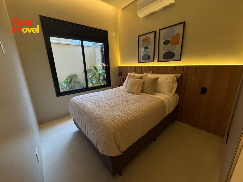 Oportunidade única: Casa de alto padrão em condomínio no Residencial Alto do Castelo, Ribeirão Preto-SP! 3 quartos, 3 suítes, 2 salas, 4 banheiros, 4 vagas de garagem, 220m². Quer Imóvel Negócios…