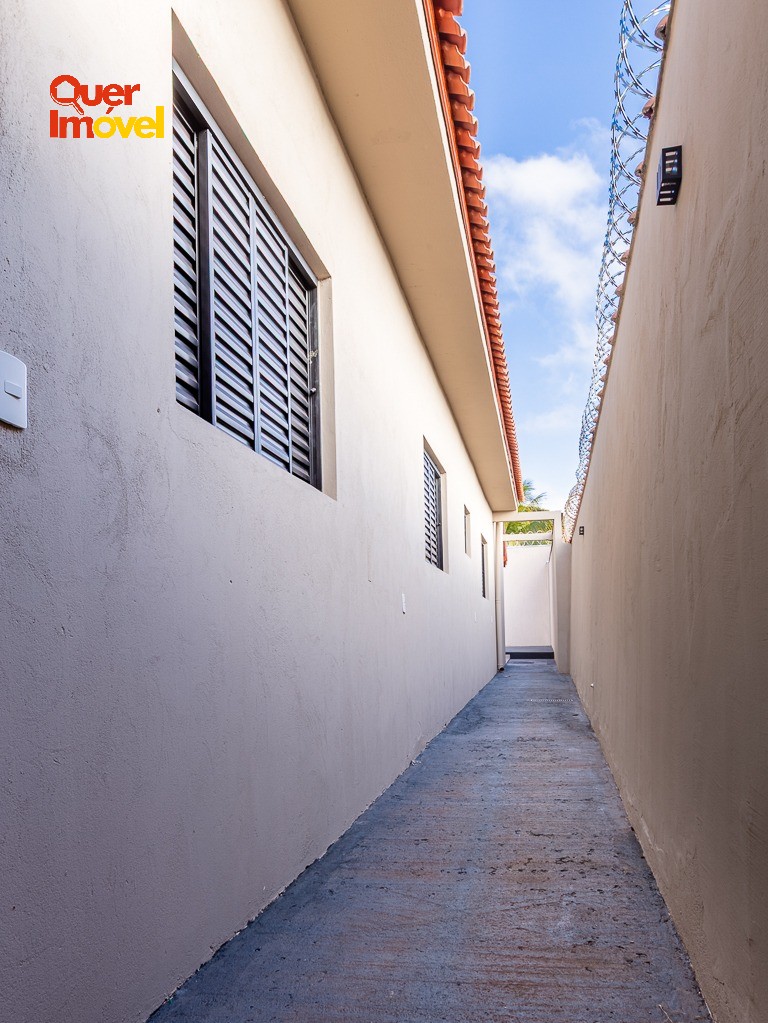 Oportunidade imperdível: Casa à venda em Ribeirão Preto-SP, Jardim Paulista. 3 quartos, 1 suíte, 1 sala, 2 banheiros, 2 vagas, 170m².