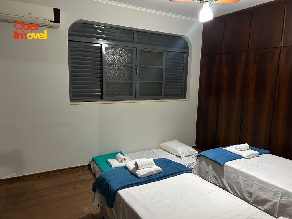 Imperdível! Casa à venda em Ribeirão Preto-SP, Ribeirânia: 4 quartos, 4 suítes, 4 salas, 6 banheiros, 4 vagas.