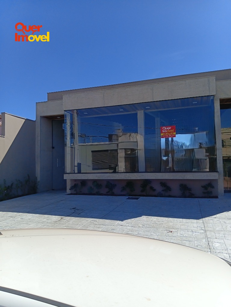 Aluguel de Imóvel Comercial de 140m² no Jardim Sumaré, Ribeirão Preto-SP! 2 banheiros inclusos. Quer Imóvel Negócios Imobiliários.