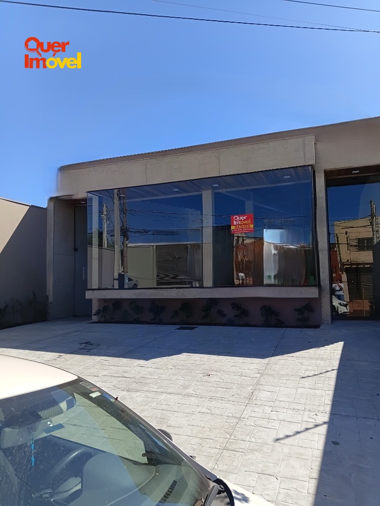 Aluguel de Imóvel Comercial de 140m² no Jardim Sumaré, Ribeirão Preto-SP! 2 banheiros inclusos. Quer Imóvel Negócios Imobiliários.