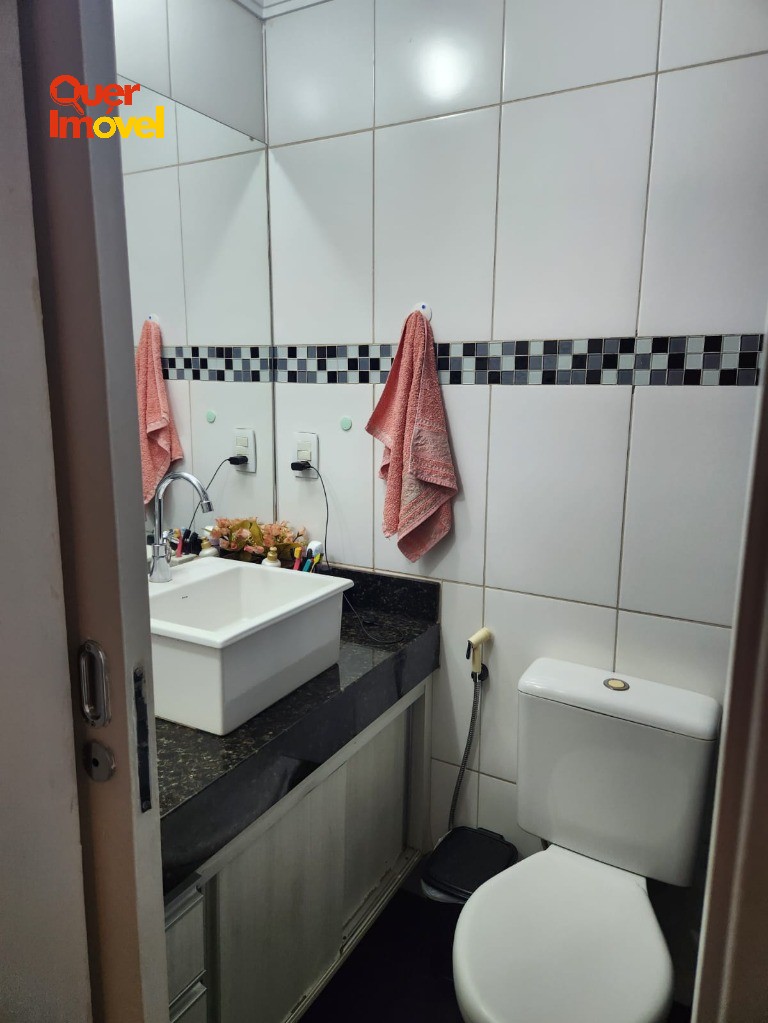 Excelente Cobertura à Venda em Ribeirão Preto-SP, Parque Industrial Lagoinha 3 Quartos, 1 Suíte, 1 Sala, 3 Banheiros, 2 Vaga