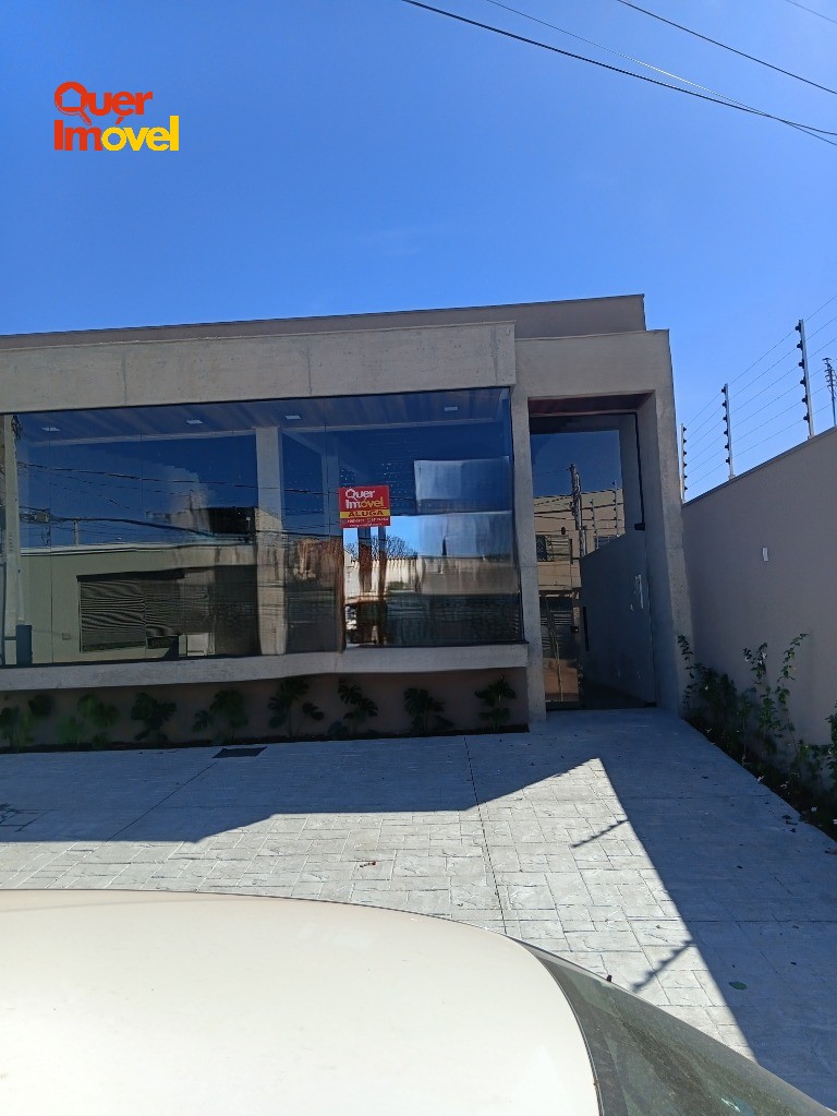 Aluguel de Imóvel Comercial de 140m² no Jardim Sumaré, Ribeirão Preto-SP! 2 banheiros inclusos. Quer Imóvel Negócios Imobiliários.