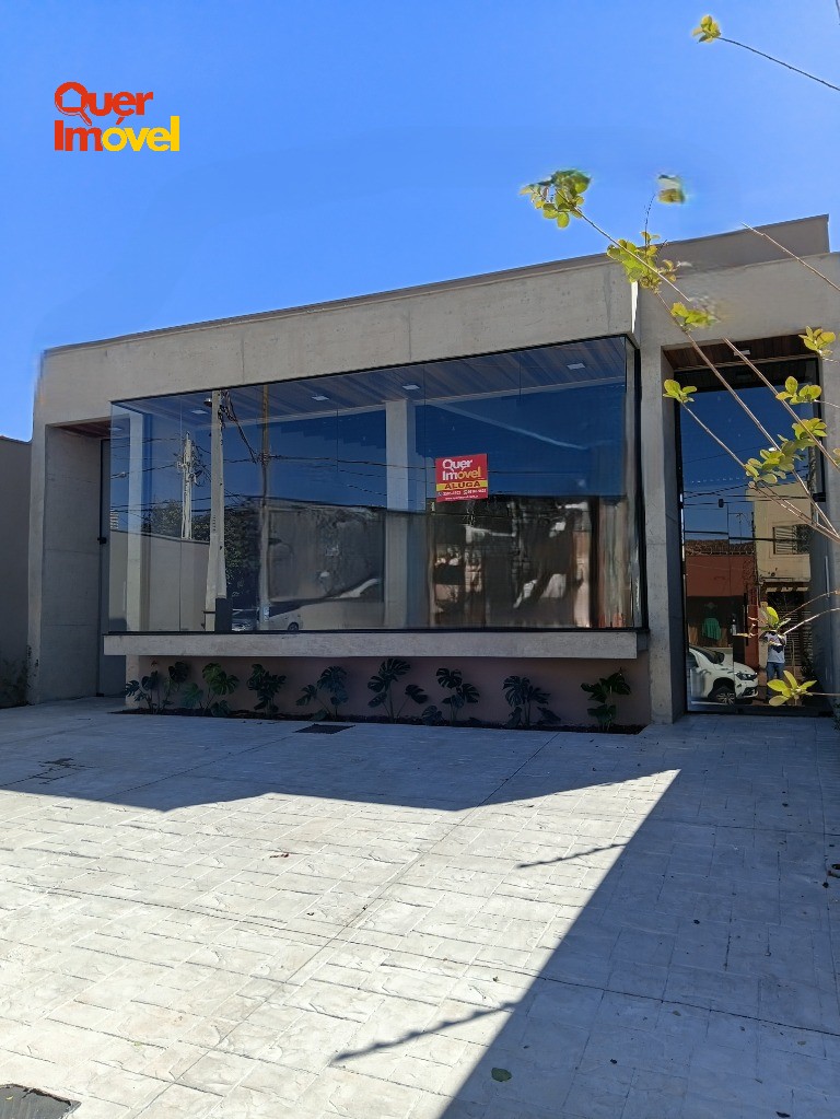 Aluguel de Imóvel Comercial de 140m² no Jardim Sumaré, Ribeirão Preto-SP! 2 banheiros inclusos. Quer Imóvel Negócios Imobiliários.