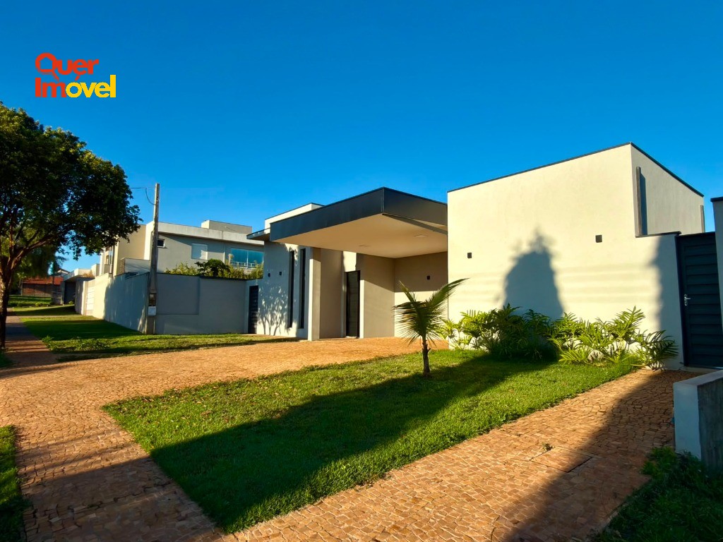 Oportunidade imperdível: casa de alto padrão com 2 suítes no