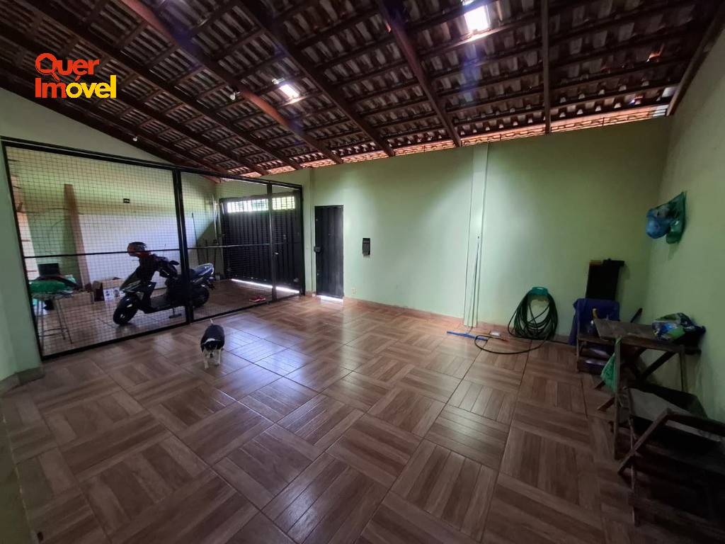 Casa, 2 quartos, 199 m² - Foto 1