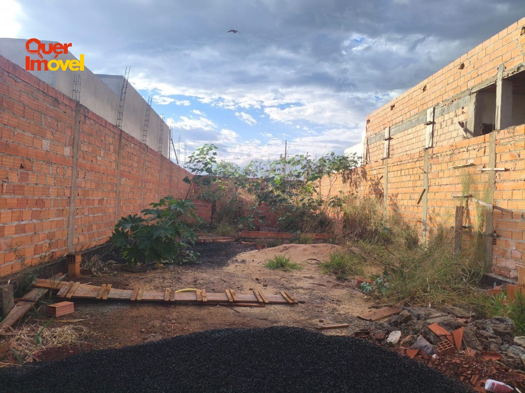 Terreno à venda em Ribeirão Preto-SP, bairro Fazenda Santa Rita do Picadão! 183,00 m² de área disponível. Entre em contato com a Imobiliária Quer Imóvel.