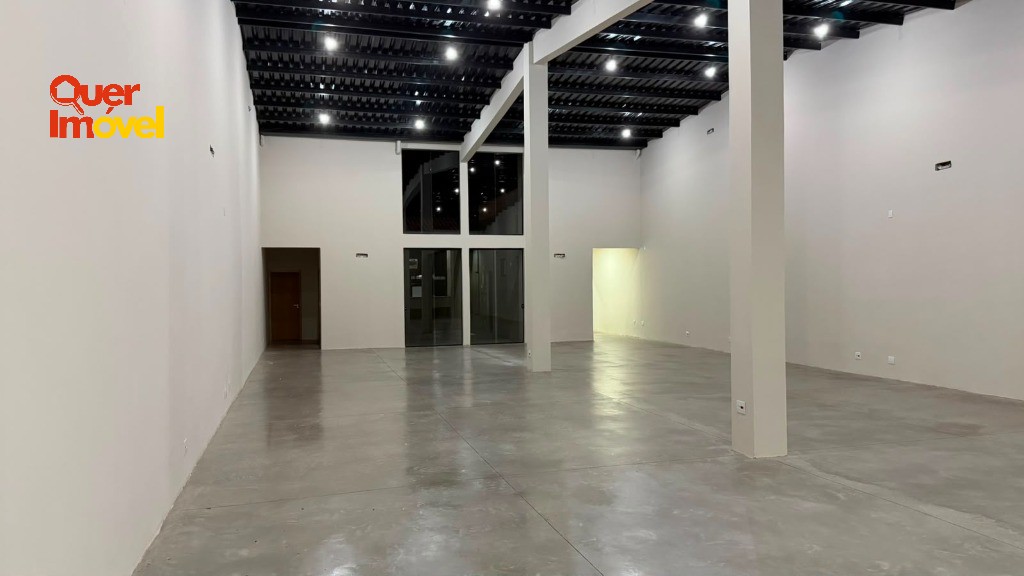 Aluguel de Imóvel Comercial de 140m² no Jardim Sumaré, Ribeirão Preto-SP! 2 banheiros inclusos. Quer Imóvel Negócios Imobiliários.