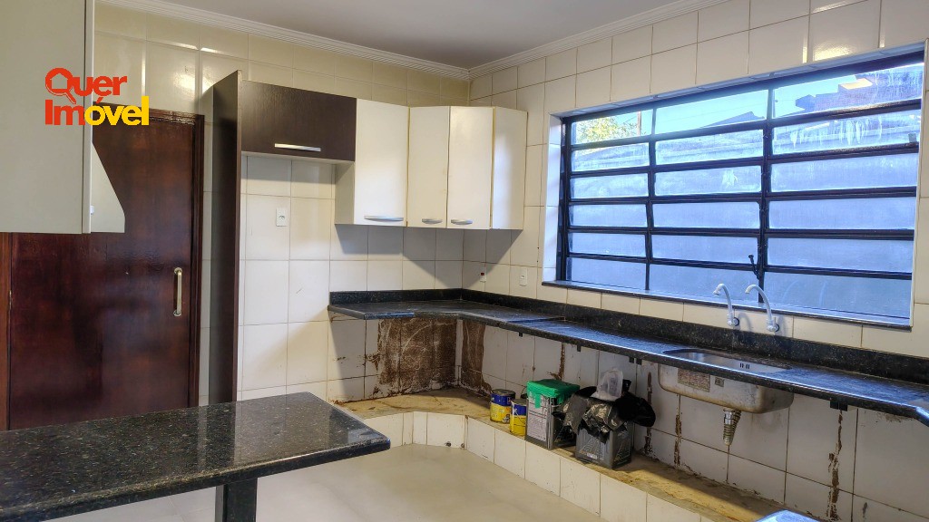Casa, 3 quartos, 217 m² - Foto 8