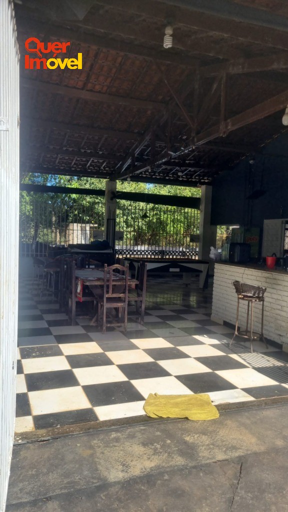 Rancho à venda em Jardinópolis-SP, Bairro Boa Sorte: 4 quartos, 2 suítes, 1 sala, 3 banheiros, 6 vagas, 300m².