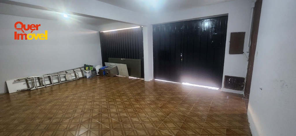 Casa, 4 quartos, 145 m² - Foto 1