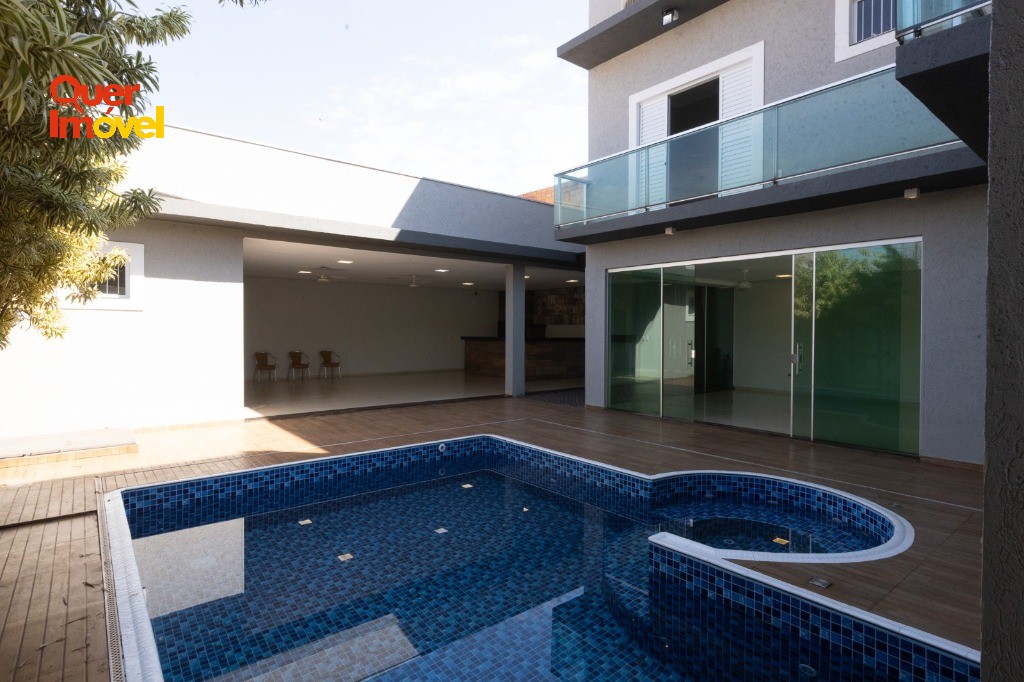 Casa, 4 quartos, 280 m² - Foto 1