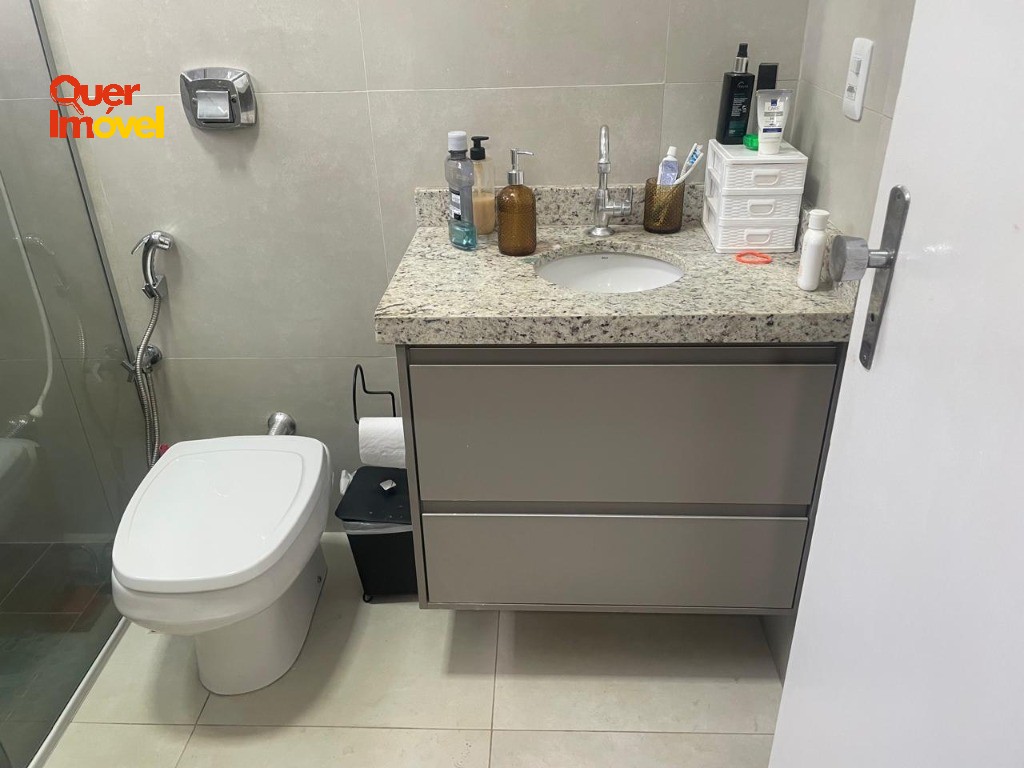 Imperdível oportunidade: Casa à venda em Ribeirão Preto-SP, Vila Albertina. 3 quartos, 1 suíte, 1 sala, 3 banheiros, 2 vagas. 192m². Entre em contato com a Imobiliária Quer Imóvel!