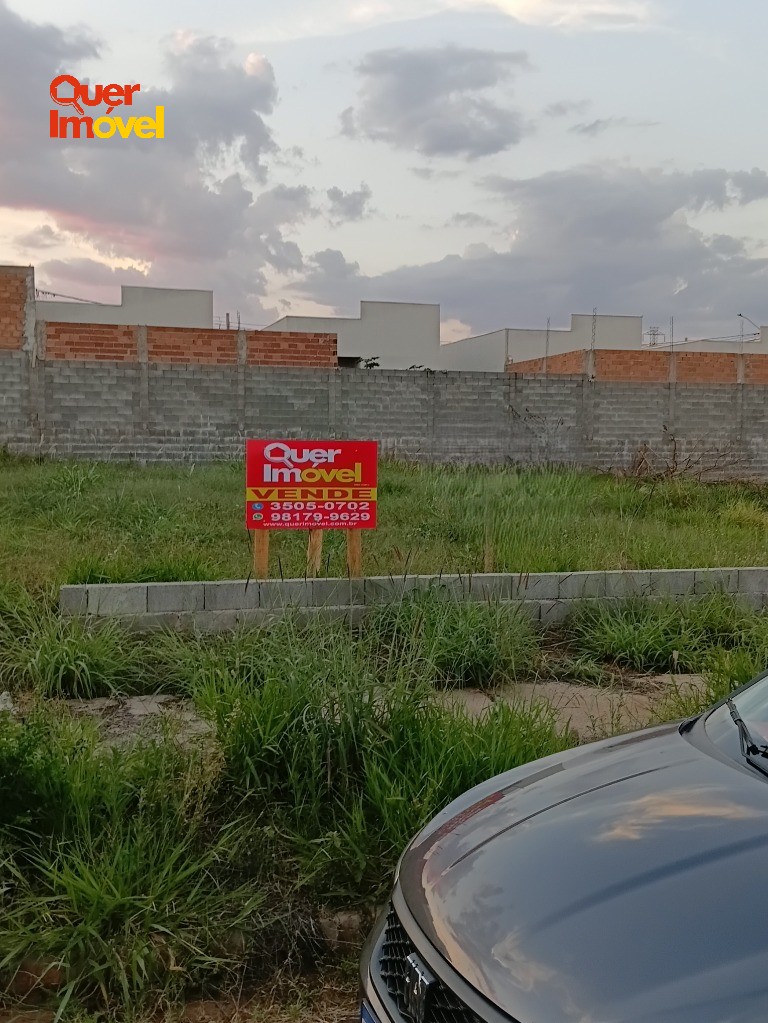 Excelente oportunidade! Terreno à venda no Jardim Regatas, 180,00 m² de área em cidade de destaque. Aproveite!