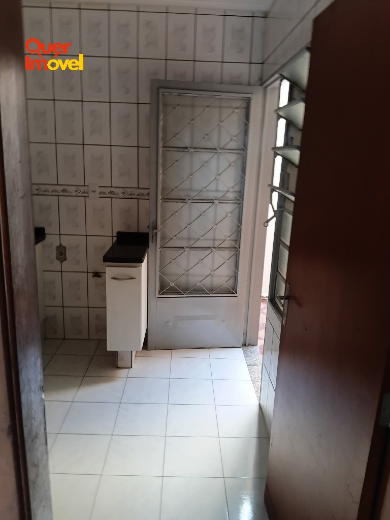 Excelente Apartamento para Locação em Nova Ribeirânia - Ribeirão Preto-SP: 3 Quartos, 1 Suíte, 2 Banheiros, 1 Vaga, 80m².