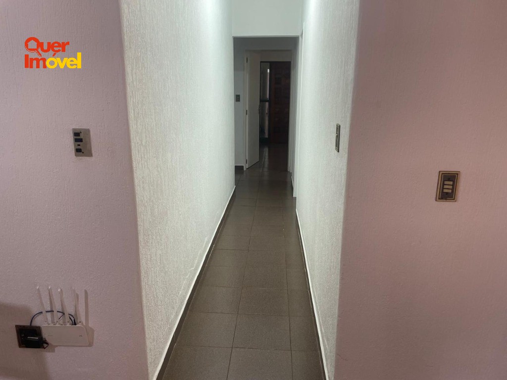 Imperdível oportunidade: Casa à venda em Ribeirão Preto-SP, Vila Albertina. 3 quartos, 1 suíte, 1 sala, 3 banheiros, 2 vagas. 192m². Entre em contato com a Imobiliária Quer Imóvel!