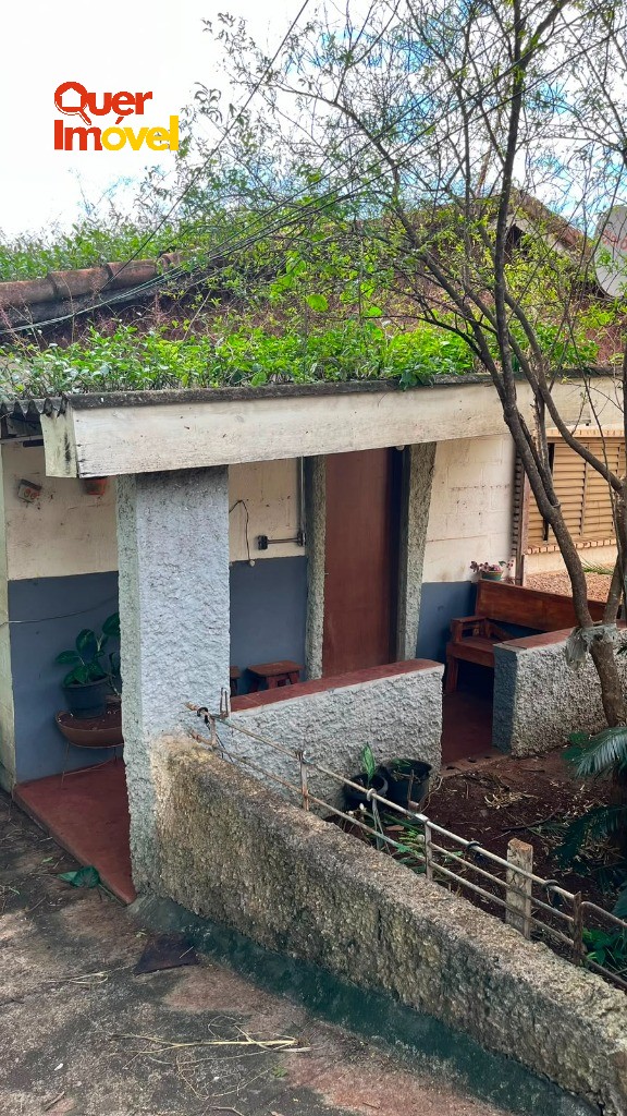Magnífica Chácara à Venda em Ribeirão Preto-SP, 4 Quartos, 2 Salas, 5 Banheiros, 6 Vagas, 1.398m² no Jardim Itaú!