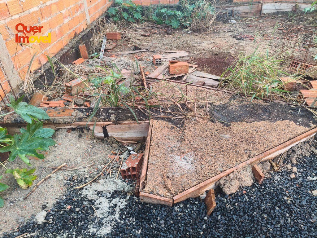 Terreno à venda em Ribeirão Preto-SP, bairro Fazenda Santa Rita do Picadão! 183,00 m² de área disponível. Entre em contato com a Imobiliária Quer Imóvel.