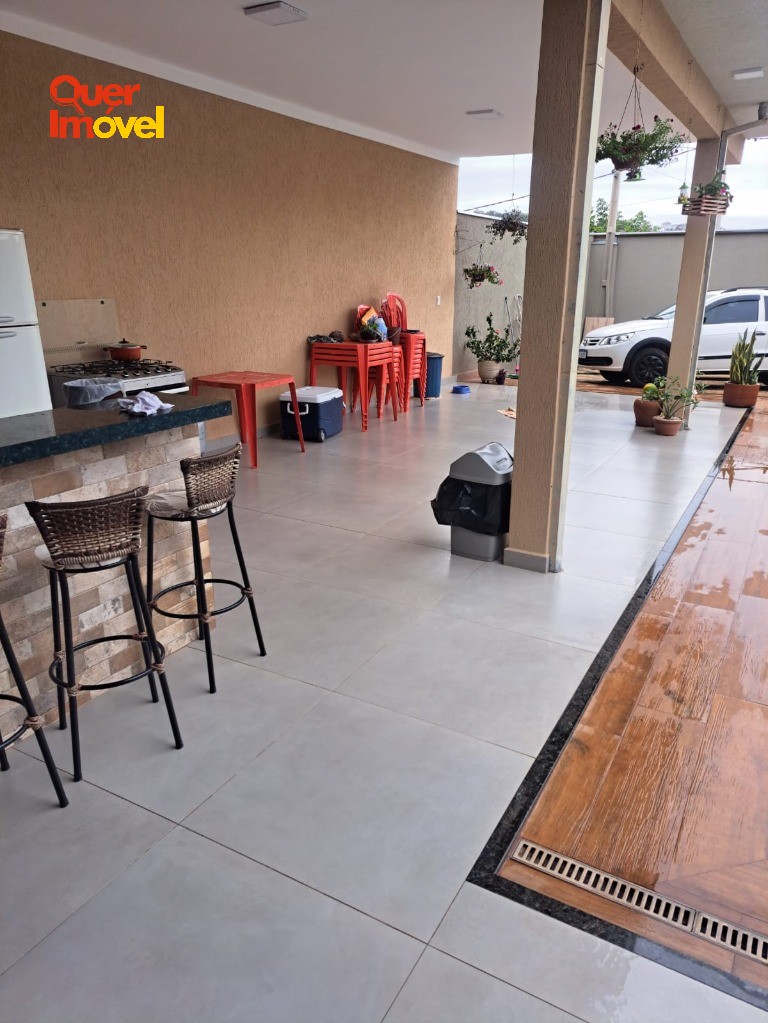 Imperdível oportunidade: Casa à venda em Ribeirão Preto-SP, no bairro Bonfim Paulista, com 3 quartos, 1 suíte e 3 vagas de garagem!